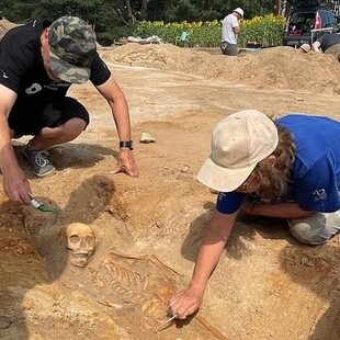 Τάφο παιδιού – βαμπίρ αποκάλυψε η αρχαιολογική σκαπάνη σε περιοχή βόρεια της Πολωνίας