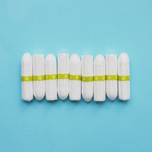 Ο FDA ενέκρινε νέο σχήμα για τα ταμπόν