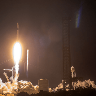 NASA: To Dragon Endurance προσδέθηκε στον Διεθνή Διαστημικό Σταθμό