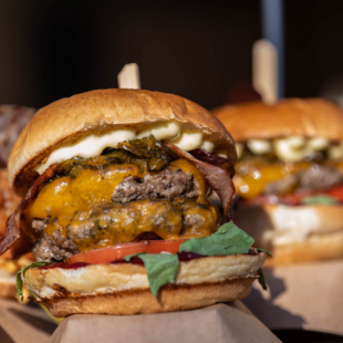 #panepsistimio: Φέτος στο Burger Fest 23 θα μάθεις να τρως και να ψήνεις!