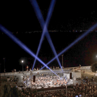100 χρόνια Μαρία Κάλλας: Βραδιά όπερας στην πλατεία Αριστοτέλους