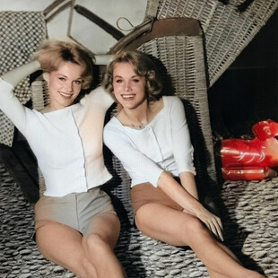 Αδελφές Κέσλερ: το θρυλικό ποπ χορευτικό και τραγουδιστικό ντουέτο από τα σίξτις και πέρα απ’ αυτά