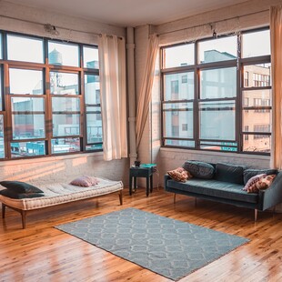 AirBnB: 541 ημέρες δωρεάν διαμονής, λόγω... παρανομίας 