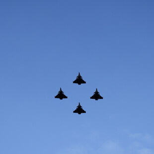 Συνετρίβη αεροσκάφος στην Ανατολική Μεσόγειο- Νεκροί πέντε στρατιώτες