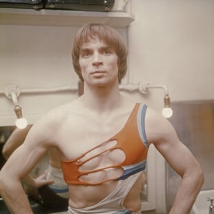 Σαν σήμερα το 1993 ο κορυφαίος χορευτής Ρούντολφ Νουρέγιεφ πεθαίνει, έχοντας αποκρύψει από όλους ότι πάσχει από AIDS