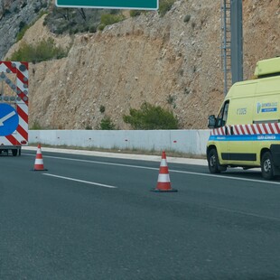 Έκτακτες κυκλοφοριακές ρυθμίσεις στον αυτοκινητόδρομο Πατρών – Αθηνών λόγω της κακοκαιρίας