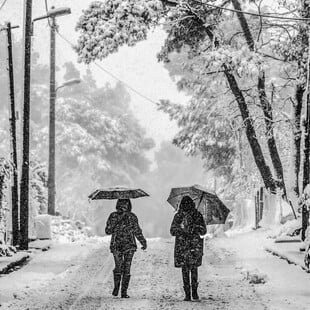 Ο καιρός αύριο: Προειδοποίηση Καλλιάνου- «Καταφθάνουν χιόνια στην Αττική»