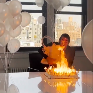 Marc Jacobs: Ο οίκος από τη Νέα Υόρκη γιορτάζει τα 40 του χρόνια