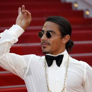 Salt Bae: Το εστιατόριό του στο Λονδίνο κλείνει τη θέρμανση, για να κάνει οικονομία, παρά τα κέρδη