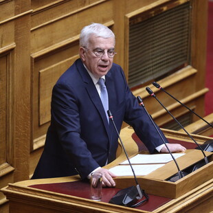 Απειλές κατά βουλευτή για το νομοσχέδιο ομόφυλων ζευγαριών