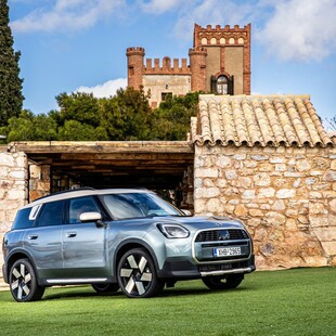 Το νέο MINI Countryman είναι εδώ