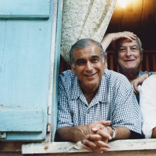 Πάθη, μίση, ανταλλαγή εραστών και ατέλειωτοι καβγάδες: Το μυστικό παρασκήνιο πίσω από τις βελούδινες ταινίες του Τζέιμς Άιβορι 