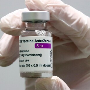 Μαγιορκίνης για AstraZeneca: Το όφελος από τον εμβολιασμό ήταν κατά χιλιάδες φορές υψηλότερο