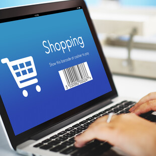 Πρόστιμο 120.000 ευρώ σε e-shop και διακοπή της λειτουργίας του