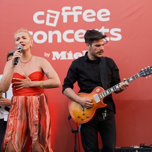Coffee Concerts by Miele: Η Πέννυ Μπαλτατζή χαρίζει μοναδικές στιγμές στη δεύτερη unplugged συναυλία 