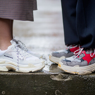 balenciaga triple s