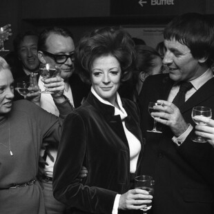 MAGGIE SMITH