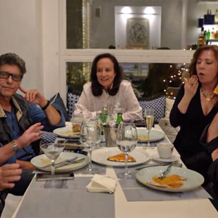 «Αυτή η λύσσα της ότι είμαι φυτό»: Το βίντεο της Διαμαντοπούλου με τους «Απαράδεκτους»