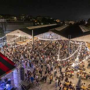 Beer Factory Festival: Η καρδιά της Αθήνας θα “αφρίσει” και θα μυρίσει κριθάρι, μαγιά και λυκίσκο
