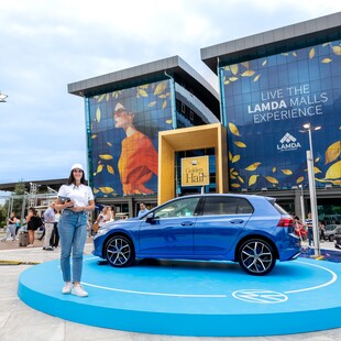 Ολοκληρώθηκε με επιτυχία το Volkswagen Festival για τα 50 χρόνια Golf με ένα iconic live performance του κορυφαίου Έλληνα σταρ Σάκη Ρουβά