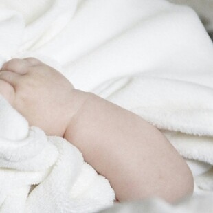 Νεκρά μωρά - Αμαλιάδα: Και τέταρτο βρέφος πέθανε παρουσία της 24χρονης