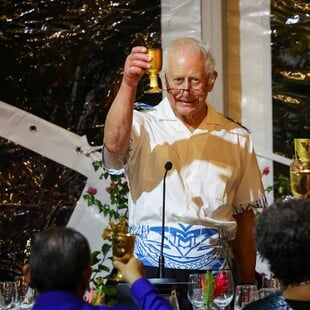 Ο βασιλιάς Κάρολος αναγνώρισε τις «οδυνηρές πτυχές» του αποικιακού παρελθόντος της Βρετανίας, αλλά δεν ζήτησε συγγνώμη