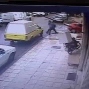 Τρίκαλα: Η αιματηρή ληστεία στη χρηματαποστολή on camera