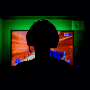 Βιντεοσκόπησε ανήλικο εν αγνοία του και μετά τον απειλούσε