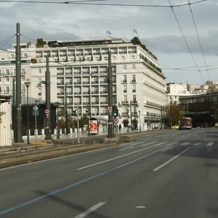 Άδεια η Αθήνα: Οι δρόμοι ανήμερα των Χριστουγέννων