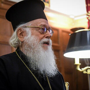 Αρχιεπίσκοπος Αλβανίας Αναστάσιος: Σταθερά κρίσιμη η κατάστασή του