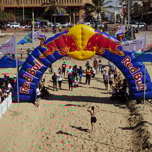 Red Bull Ibiza Royale: Πάρε μέρος στον πιο συναρπαστικό αγώνα εμποδίων & ταξίδεψε στην Ίμπιζα