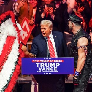 Οι χοροί του Τραμπ λίγο πριν ορκιστεί 47ος πρόεδρος των ΗΠΑ