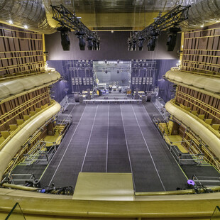 Η Στέγη έγινε club - Ξεκινά το Stegi.Radio Takeover 2025