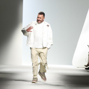 Ο Κιμ Τζοούνς αποχωρεί από τον οίκο Dior Homme μετά από επτά χρόνια