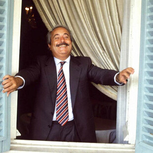 Ο Ρομπέρτο Σαβιάνο γράφει για τη ζωή και τον θάνατο του δικαστή Τζιοβάνι Φαλκόνι 