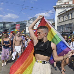 Το pride της Βουδαπέστης θα γίνει σε κλειστό χώρο «για την προστασία των παιδιών»