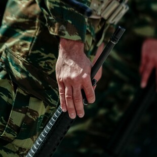Νεκρός επαγγελματίας οπλίτης που υπηρετούσε στη Θεσσαλονίκη