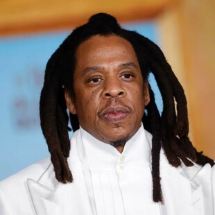 Ο Jay-Z μηνύει τη γυναίκα που τον κατηγόρησε για βιασμό 