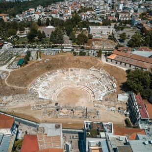 48 ώρες στη Λάρισα