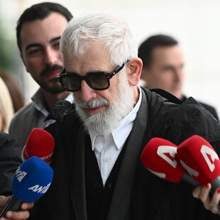 Δίκη Φιλιππίδη: Όταν η έδρα δικάζει τα θύματα αντί για τους θύτες