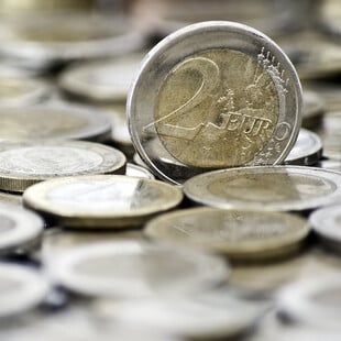 Η Ευρώπη βλέπει ευκαιρία στο οικονομικό χάος του Τραμπ