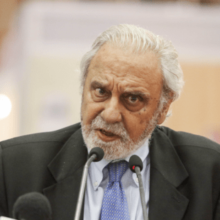 Ακαδημία Αθηνών: Τακτικό μέλος ο Κωνσταντίνος Τσουκαλάς