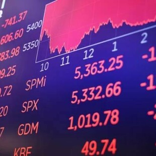 Δασμοί Τραμπ: Οι παγκόσμιες αγορές και το δολάριο υφίστανται τις χειρότερες απώλειες από το 2022