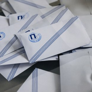 Δημοσκόπηση Marc: Πτώση για ΝΔ, δεύτερο κόμμα η Πλεύση Ελευθερίας