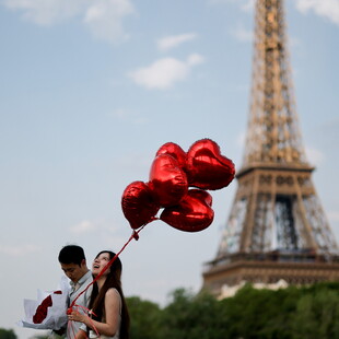 Ποια χώρα ξεπέρασε τη Γαλλία και αναδείχθηκε πιο ρομαντικός προορισμός της Ευρώπης - Ένα ελληνικό νησί στη λίστα