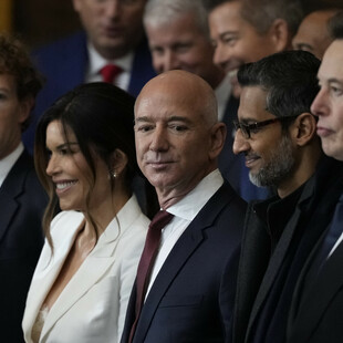 Δασμοί Τραμπ: Η ΕΕ θα μπορούσε να χτυπήσει τη Wall Street εκεί που πονά - στη Big Tech