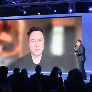 Εν μέσω εμπορικού πολέμου, ο Μασκ προτείνει ζώνη ελεύθερου εμπορίου ΗΠΑ–Ευρώπης