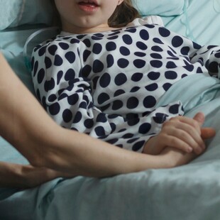 ΗΠΑ: Η πρόταση του Κένεντι για την αντιμετώπιση της ιλαράς παρουσιάζει επίπεδα τοξικότητας