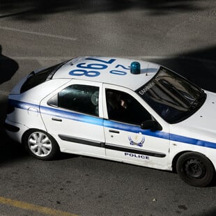 Ένοπλοι εισέβαλαν σε σπίτι γνωστού επιχειρηματία στον Άλιμο - Ήταν υπο ομηρία για δύο ώρες