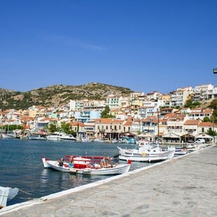 ΔΥΠΑ: Πασχαλινές διακοπές με voucher κοινωνικού τουρισμού – Ποιοι δικαιούνται έως 12 διανυκτερεύσεις δωρεάν